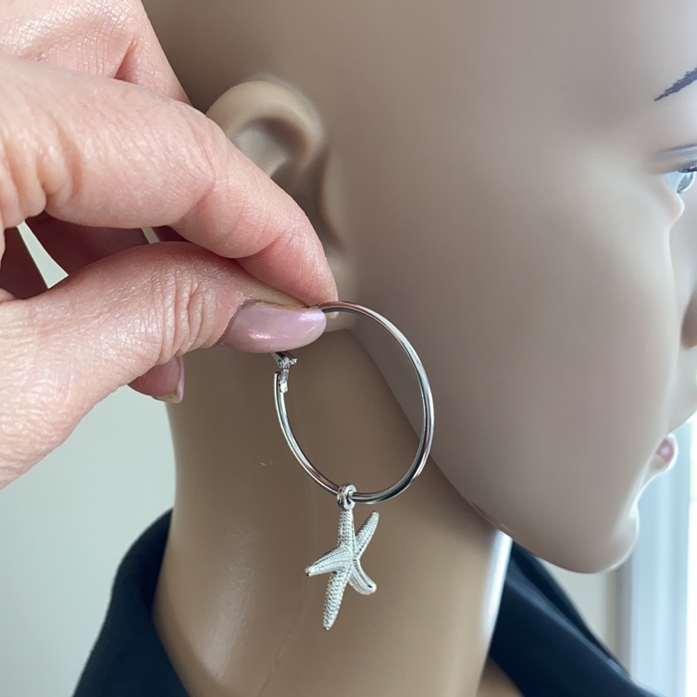 Starfish Pierced Earrings 2.5” - Picture 4 of 4